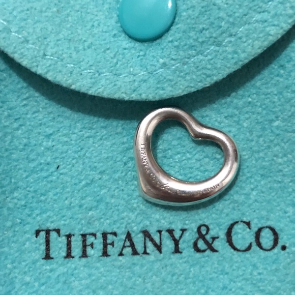 Tiffany’s Open Heart Pendant (NO chain) - Picture 3 of 4